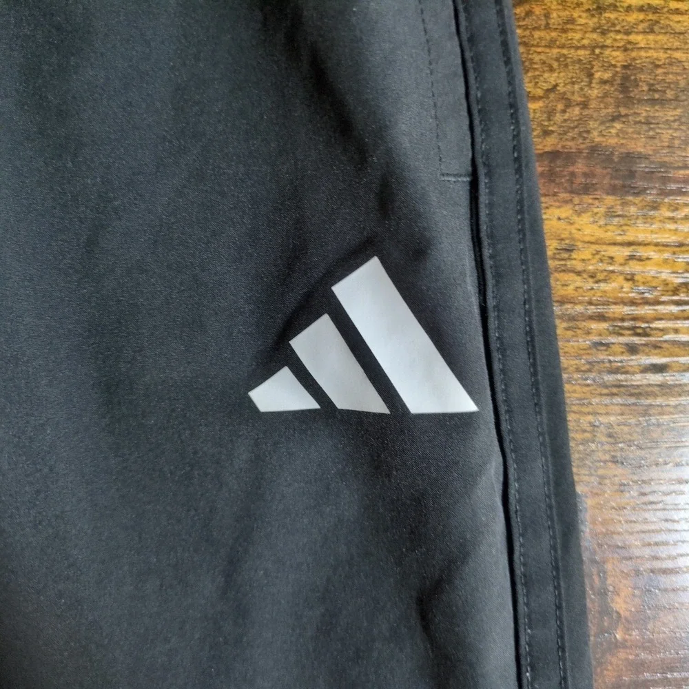 Adidas Kids Black Regular Fit Training Pants Athletic Joggers Size M‎ 10/12